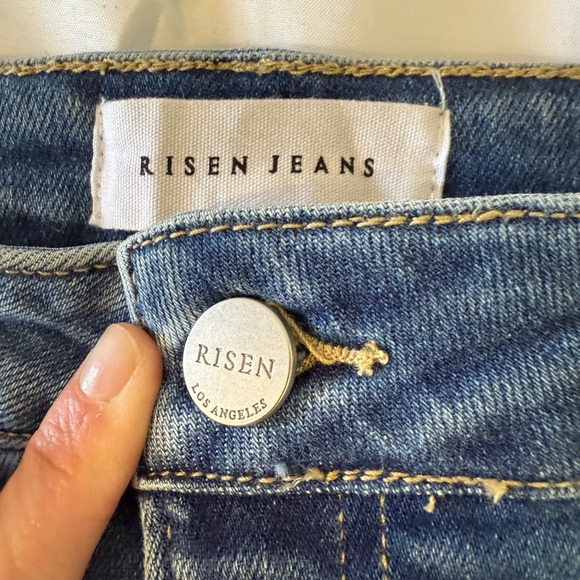 RISEN Women's Blue Jeans - Picture 6 of 9